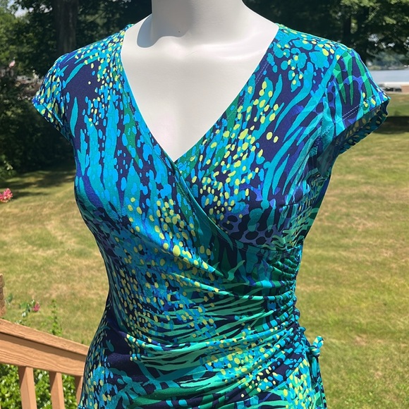 Evan-Picone wrap-style ruched stretch dress 6-8 - Picture 3 of 10